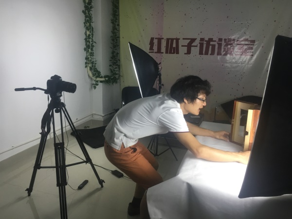 從潘石屹玩微博,看企業(yè)宣傳片制作的營(yíng)銷(xiāo)術(shù) 從潘石屹玩微博,看企業(yè)宣傳片制作的營(yíng)銷(xiāo)術(shù)